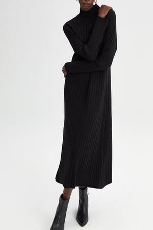 THE OLIVIA RIBBED KNIT DRESS BLACK