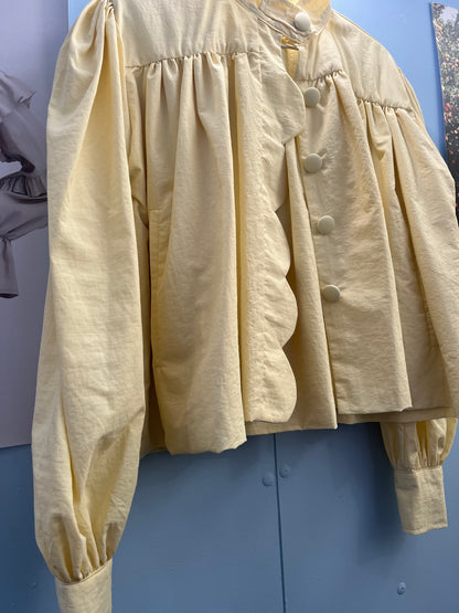 PRE-ORDER The Zaria Scalloped Cropped Jacket